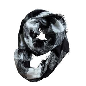 Black and White Abstract Pattern Scarf